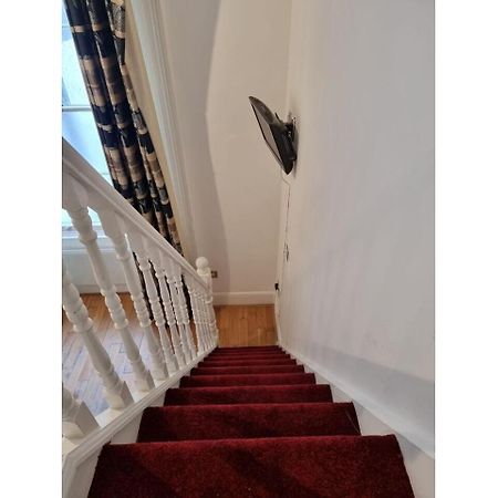 Апартаменты Fg2- Mezzanine Flat Fits 3 Near Hyde Park Лондон Экстерьер фото